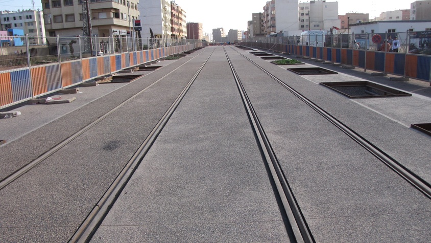 Joints de rail sur le tramway de Casablanca