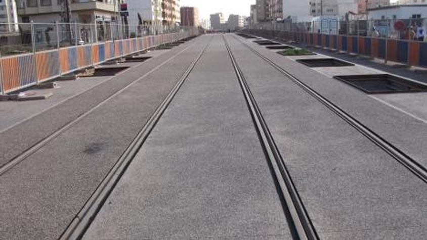 Joints de rail sur le tramway de Casablanca